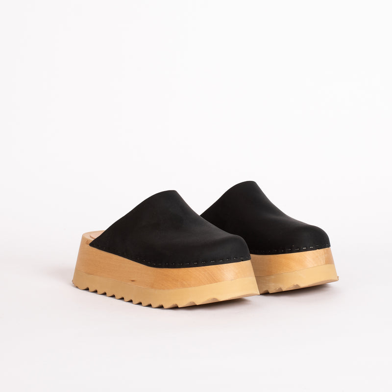 Chonk Clog in Coal