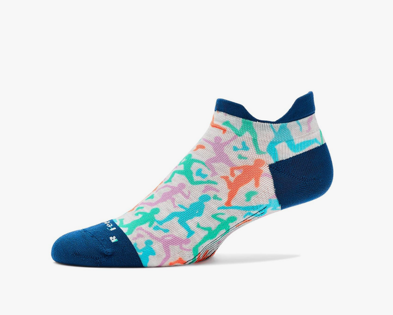 Limited Edition Feetures Elite Light Cushion No Show Tab