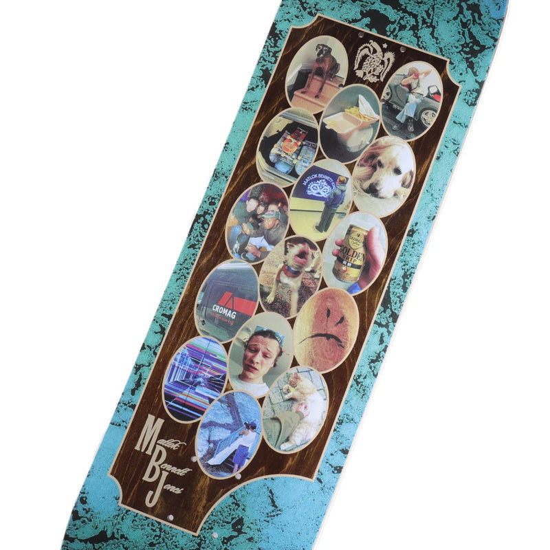 Passport Yearbook Matlok Skateboard Complete - 8.25"
