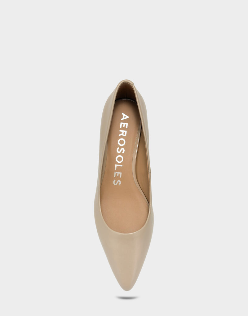 Comfortable Women's Kitten Heel in Dune Leather Leather, top view