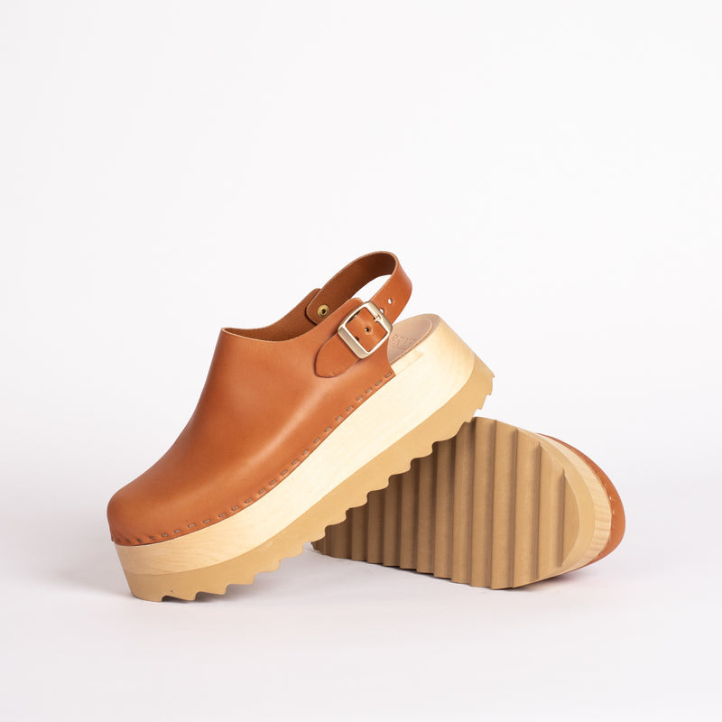 Tegan Clog in Whiskey