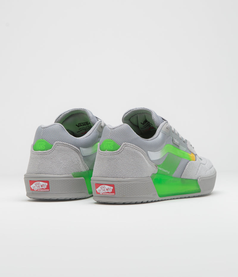 Vans Skate AVE 2.0 Shoes in Light Gray and Laser