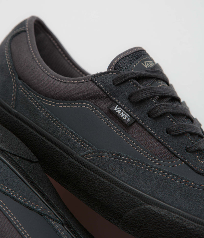 Vans Skate Curren Caples Shoes in Charcoal and Black