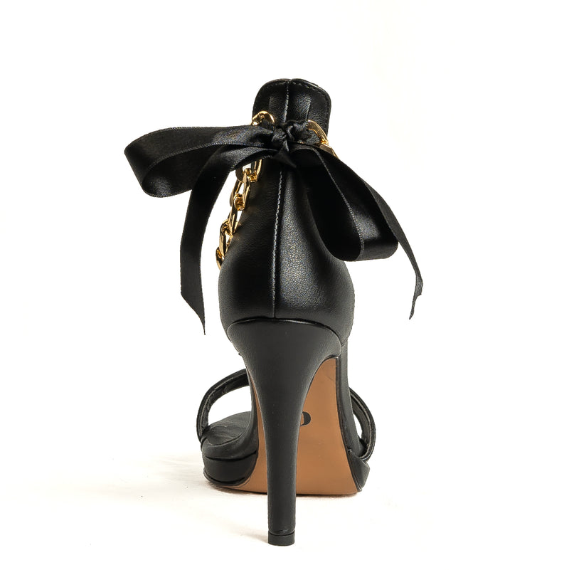 Yara Chain - Black Vegan Leather - Street Sole